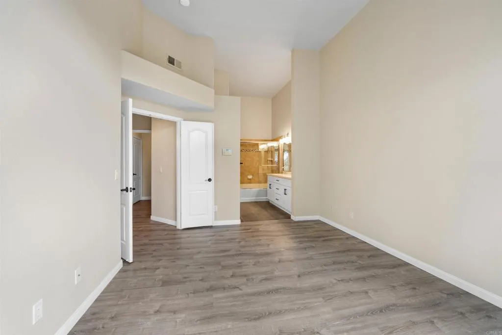https://cdn.realtyfeed.com/cdn/127/306521193/e1318fdb0b090ef557e40efd106253c2.webp