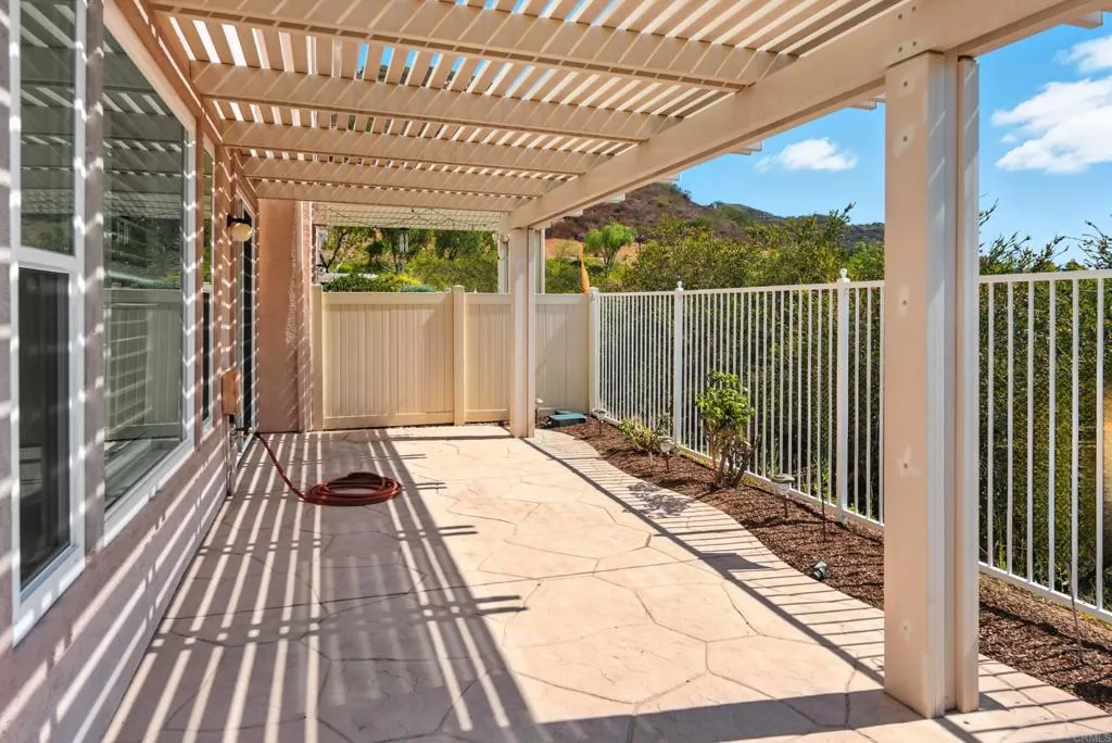 https://cdn.realtyfeed.com/cdn/127/306521196/11d2e26877c3808071d51f0eb278c27a.webp