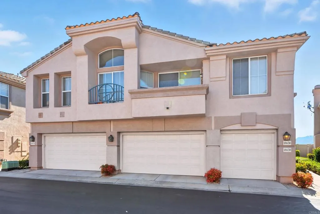 https://cdn.realtyfeed.com/cdn/127/306521196/4ef9756f0ee7d920f26c3b457da9b015.webp