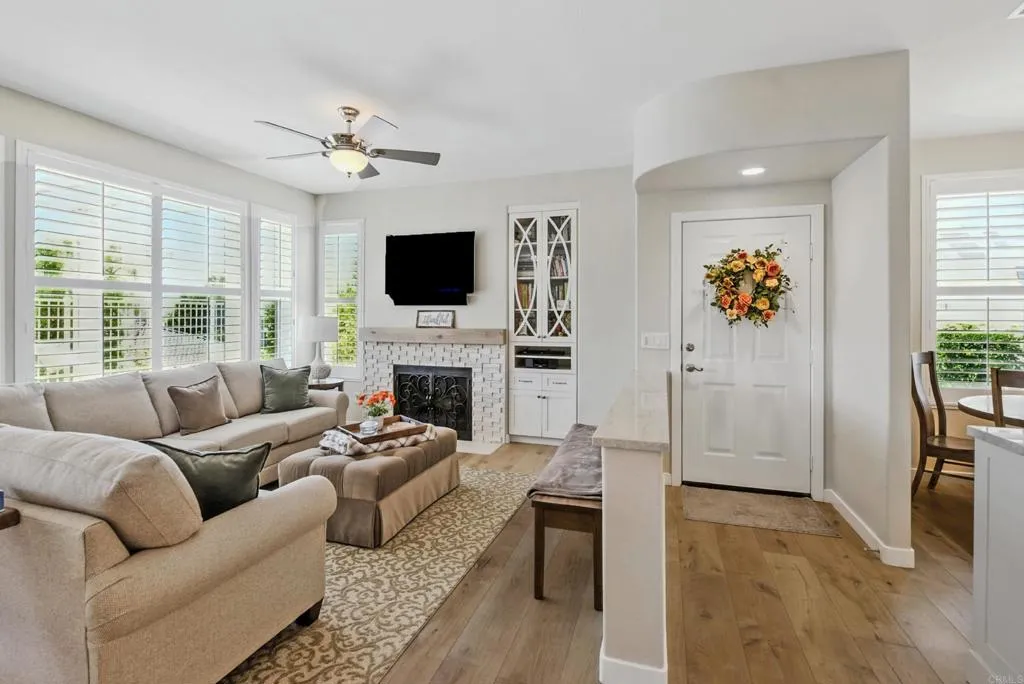 https://cdn.realtyfeed.com/cdn/127/306521196/643ef3c33487222f942f77ee74e5cccb.webp