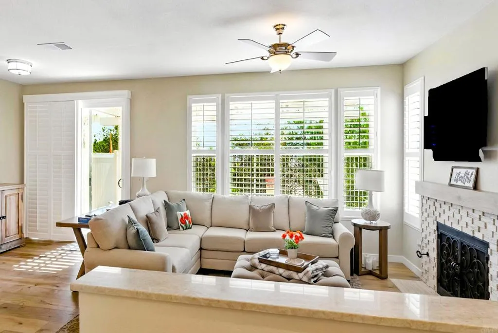 https://cdn.realtyfeed.com/cdn/127/306521196/b15b2cd9f41e21460d1ca2bb86ae6131.webp