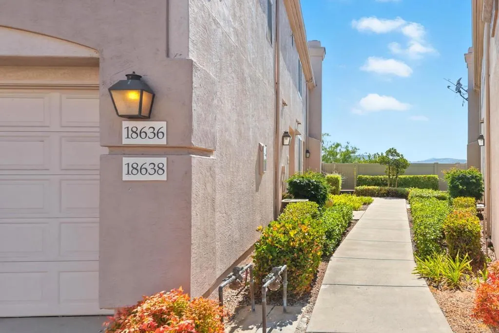 https://cdn.realtyfeed.com/cdn/127/306521196/e70dd9eaf3125bcf14fa6d97327b762c.webp