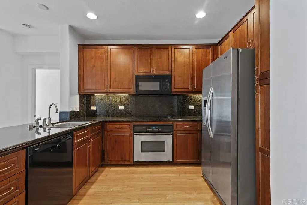 Photo #5: NDP2508118 Listing 