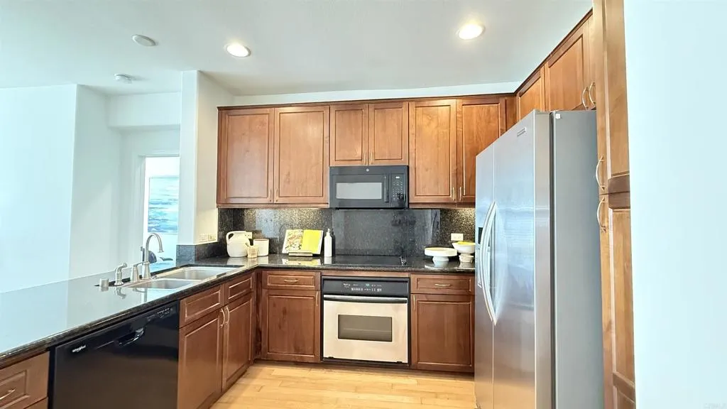 Photo #5: NDP2508118 Listing 