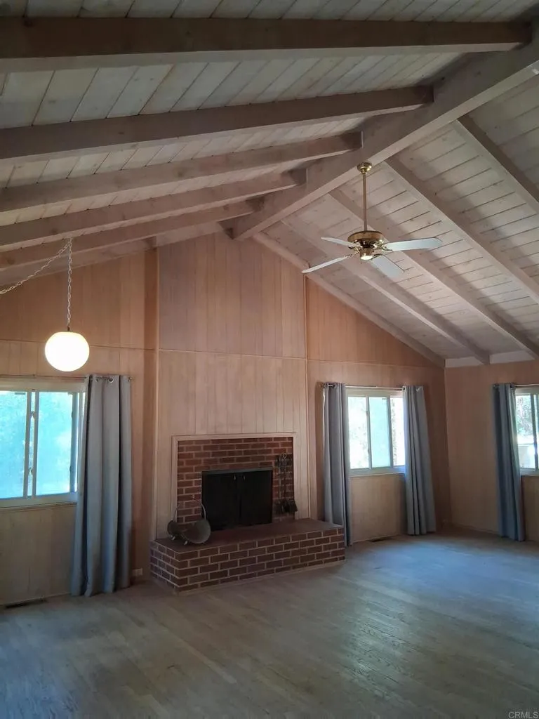 https://cdn.realtyfeed.com/cdn/127/306521254/c68b8fce1d66c86464f072b31e73fc2f.webp