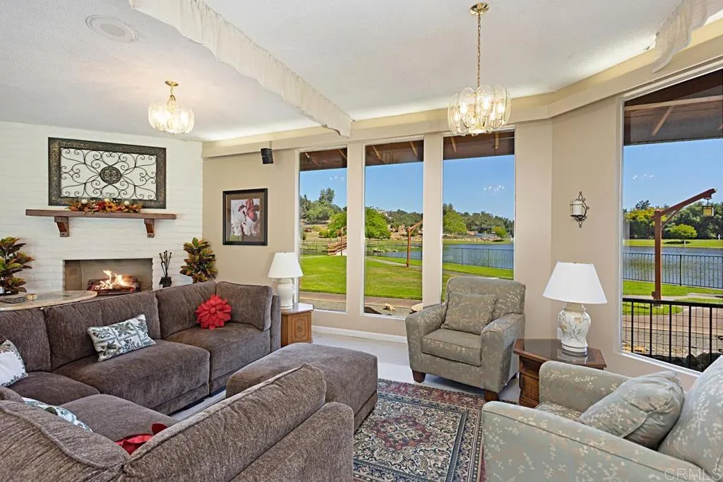 https://cdn.realtyfeed.com/cdn/127/306521353/5de3c04e01e8897fc14a909d480cc188.webp