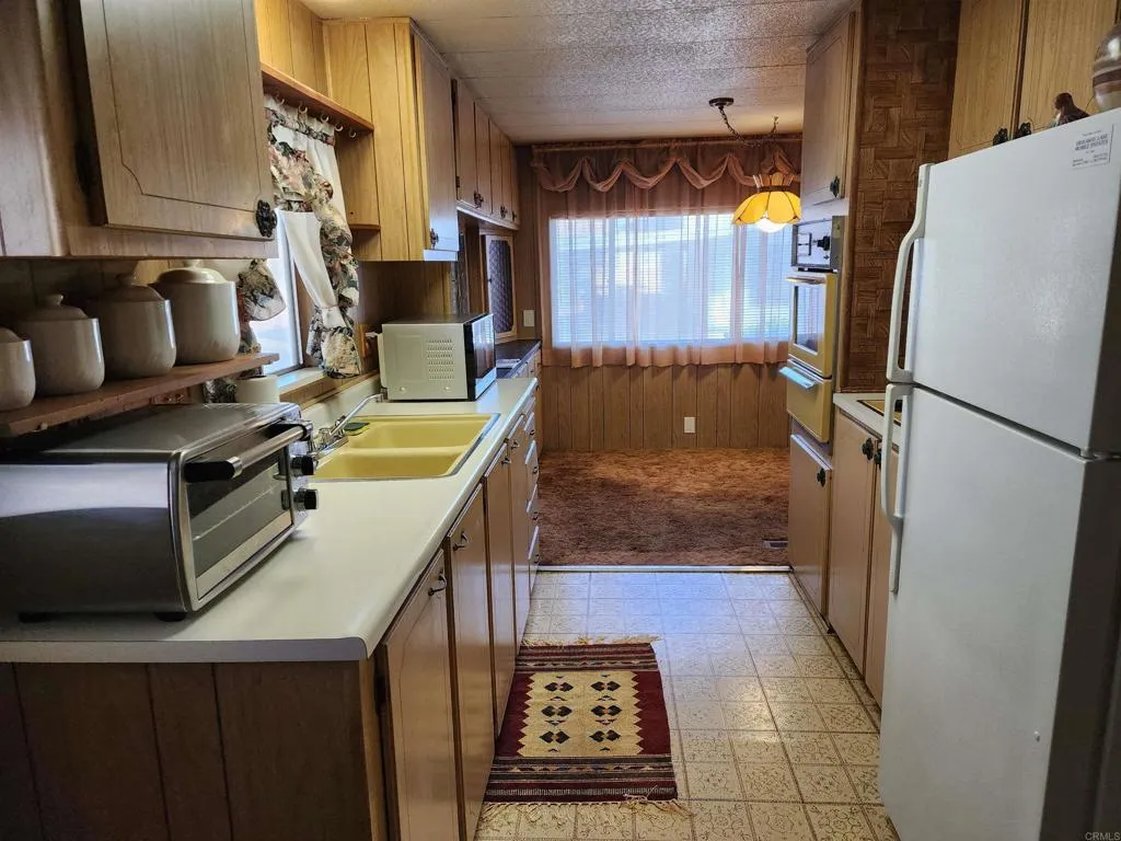 https://cdn.realtyfeed.com/cdn/127/306521353/7816e9e333860e73f061205c3e1a3915.webp