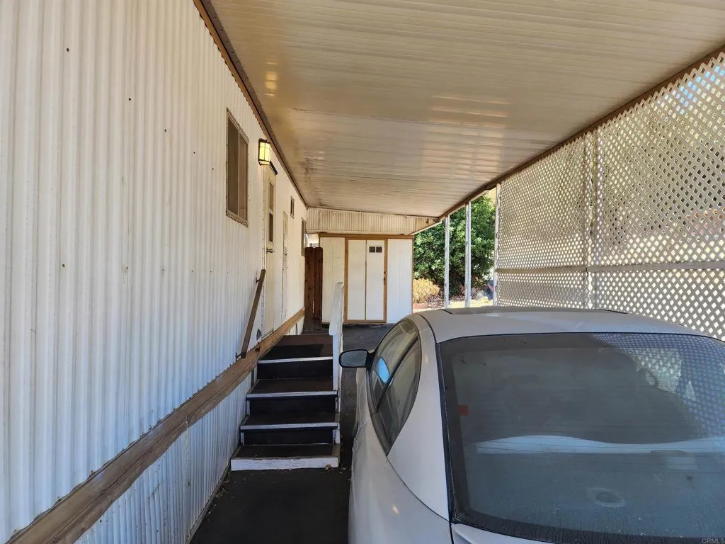 https://cdn.realtyfeed.com/cdn/127/306521353/7b443ae549d95b678182d4d02527455c.webp