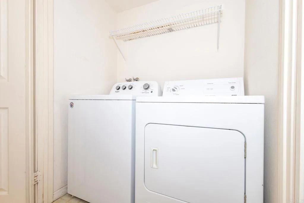 https://cdn.realtyfeed.com/cdn/127/306521377/1b4c24831f41844a4602bd45ebcc0f9e.webp