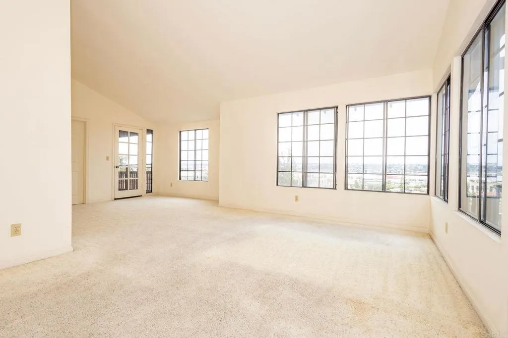 https://cdn.realtyfeed.com/cdn/127/306521377/9d50e04df25482b1940e8ced84c9bbc0.webp