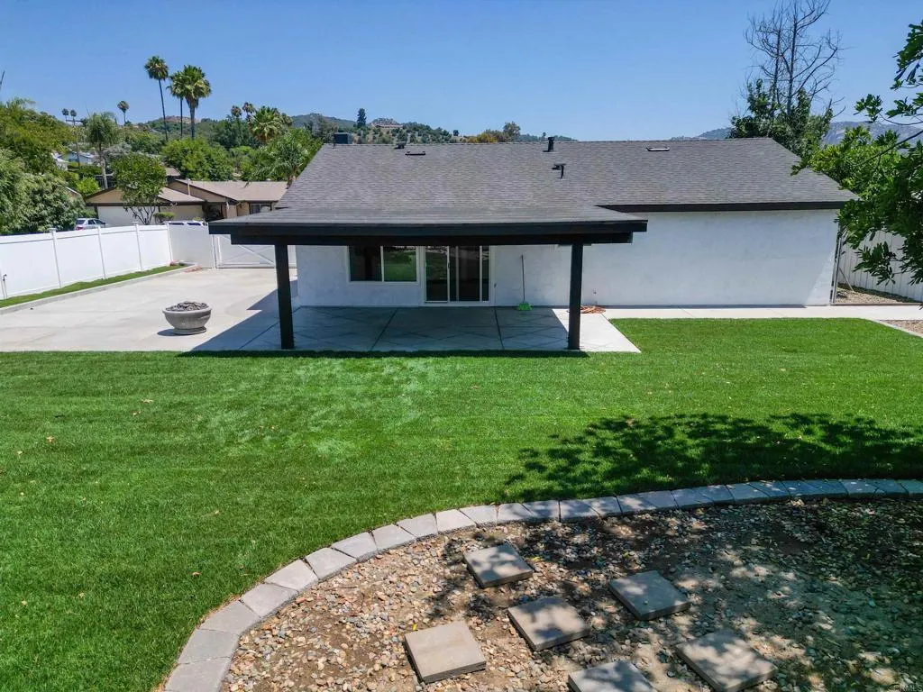 https://cdn.realtyfeed.com/cdn/127/306521384/778253508cd69231aee3a2290644a307.webp