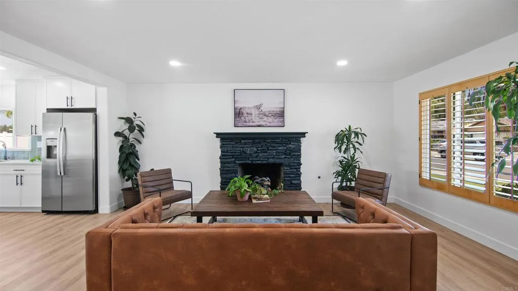 https://cdn.realtyfeed.com/cdn/127/306521384/9f800465fd71ef7d72ae330b4ea94d2e.webp