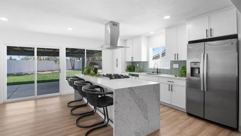 https://cdn.realtyfeed.com/cdn/127/306521384/b79924a1bcfd876f2ed0952c5786acbc.webp
