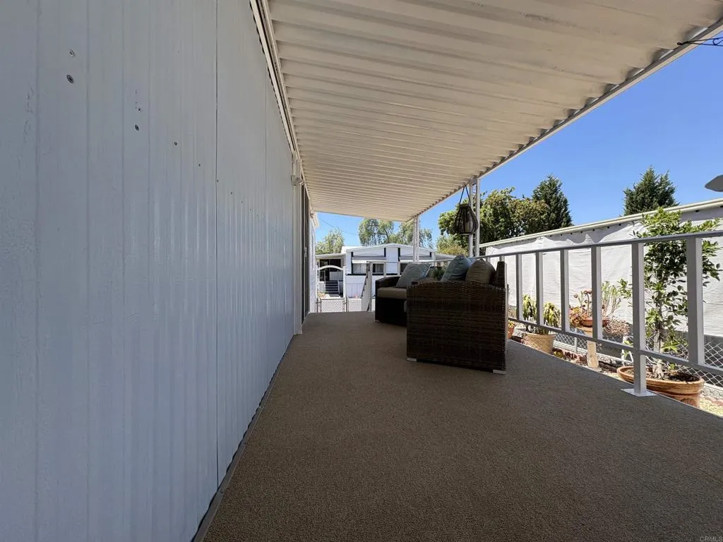 https://cdn.realtyfeed.com/cdn/127/306521402/96aa5d545accea88f3ad4d0586f974a1.webp