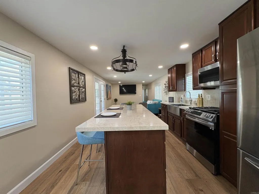 https://cdn.realtyfeed.com/cdn/127/306521402/a929ad6d5344e73dd31c2830b691dab4.webp