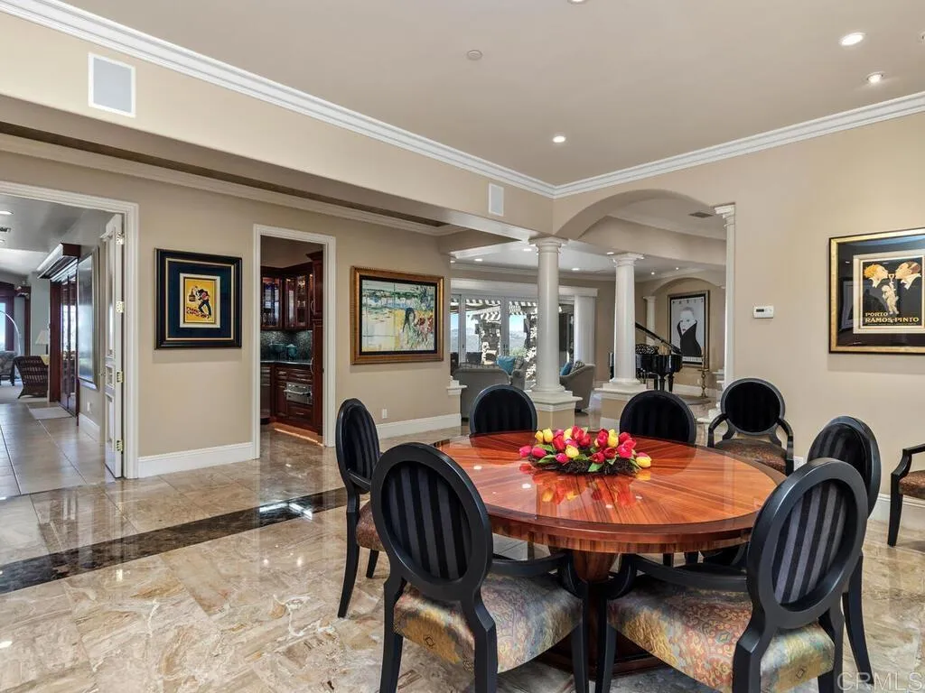 https://cdn.realtyfeed.com/cdn/127/306521411/1e15cfff86024ffeeb113681a41b0d57.webp