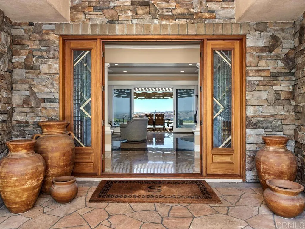 https://cdn.realtyfeed.com/cdn/127/306521411/770317bd0fec84bbfcb0fe7cb189d448.webp