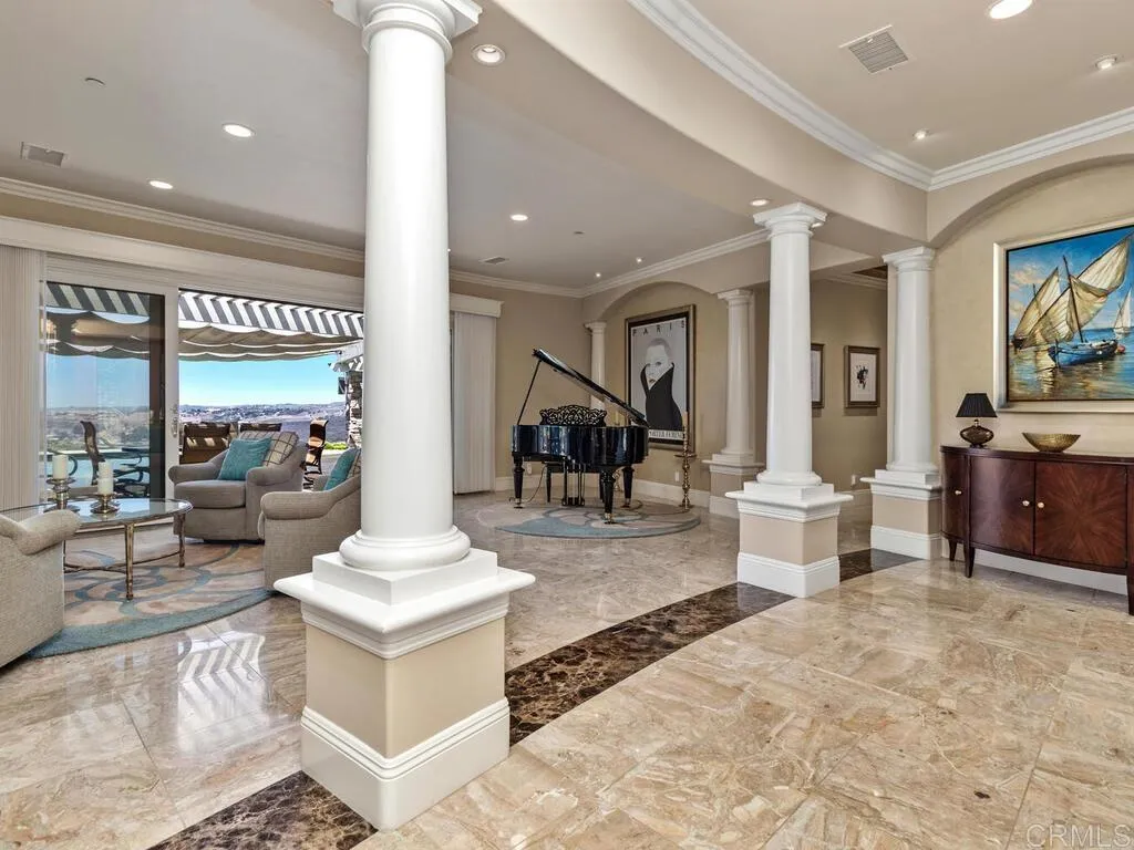 https://cdn.realtyfeed.com/cdn/127/306521411/820f96365b05ef486386678ef0885c5d.webp