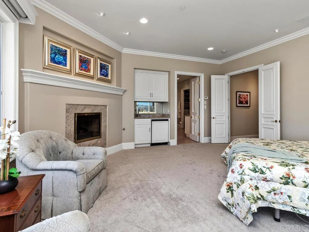 https://cdn.realtyfeed.com/cdn/127/306521411/840a1ac72507946552a6fb9053df082c.webp