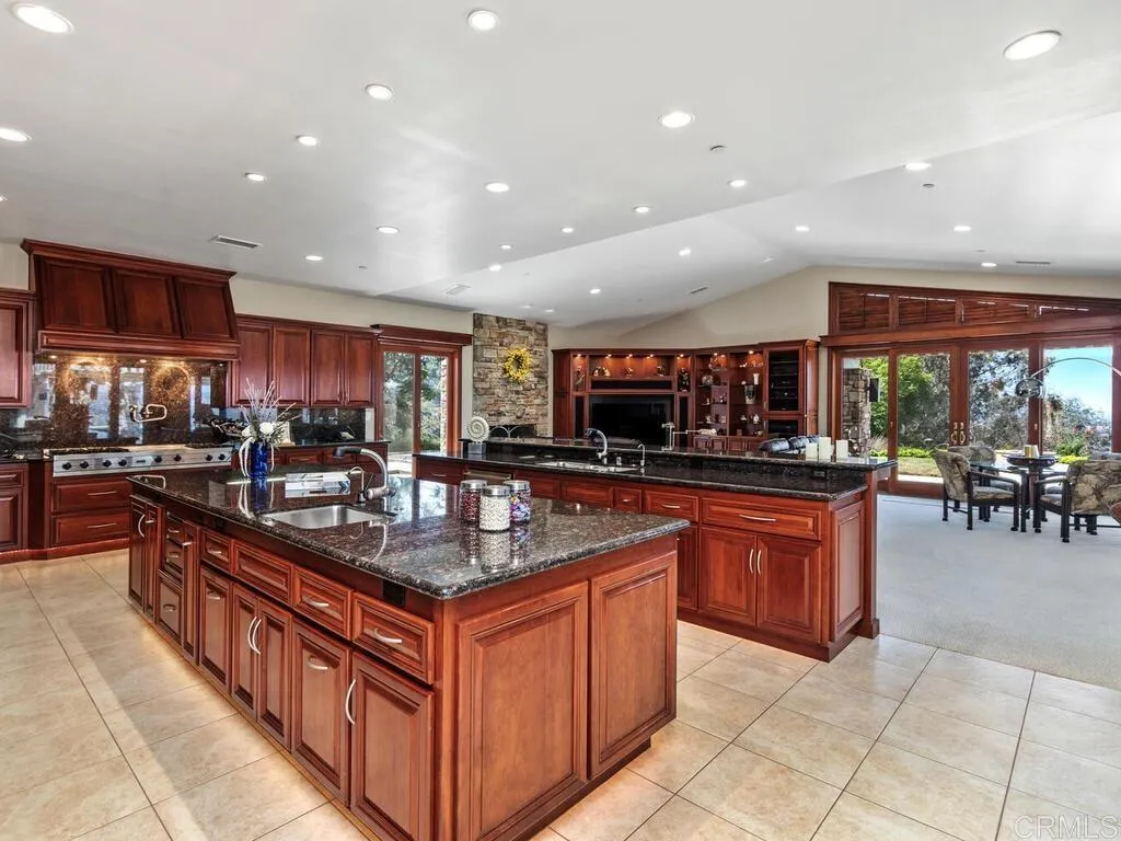 https://cdn.realtyfeed.com/cdn/127/306521411/c28b8d4e353ce540d9a22d08c5bcc1e7.webp