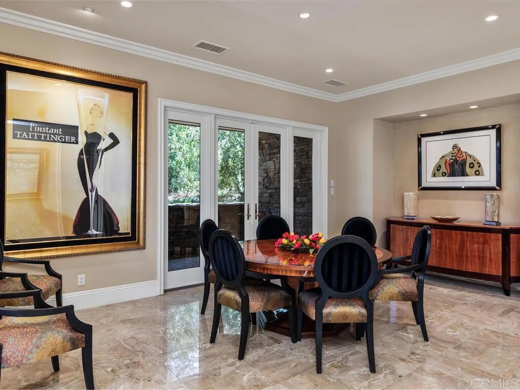 https://cdn.realtyfeed.com/cdn/127/306521411/f9d4c7ade8ebd6164855d120401a55ef.webp