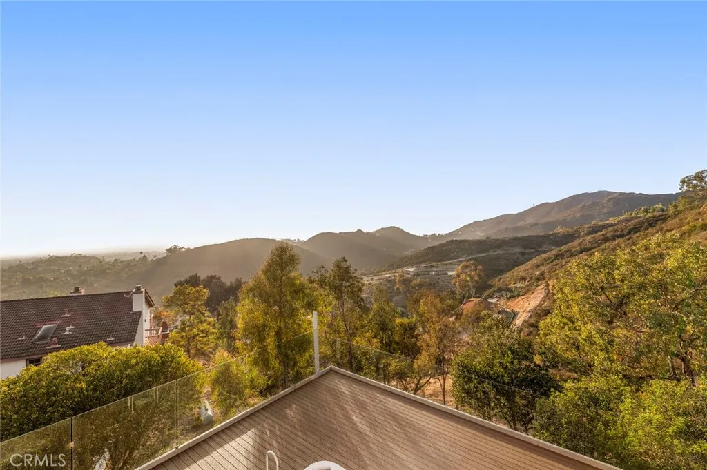 https://cdn.realtyfeed.com/cdn/127/306521482/1199a983be4c678c50b8d50a89baef4d.webp