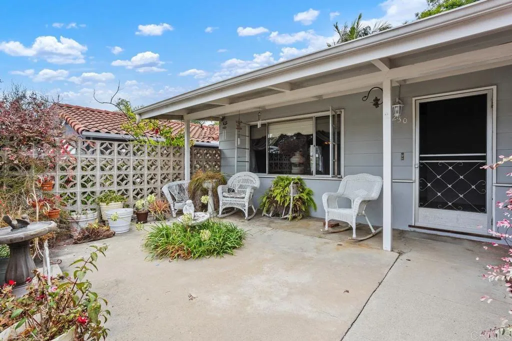 https://cdn.realtyfeed.com/cdn/127/306521534/82912b55224a934000bc6219ea83a74d.webp