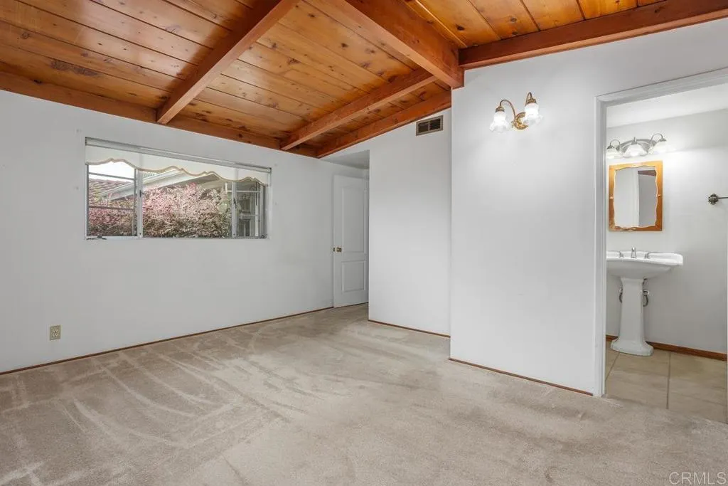 https://cdn.realtyfeed.com/cdn/127/306521534/cc3e85953e0b9b8a12d698db35b0dee4.webp