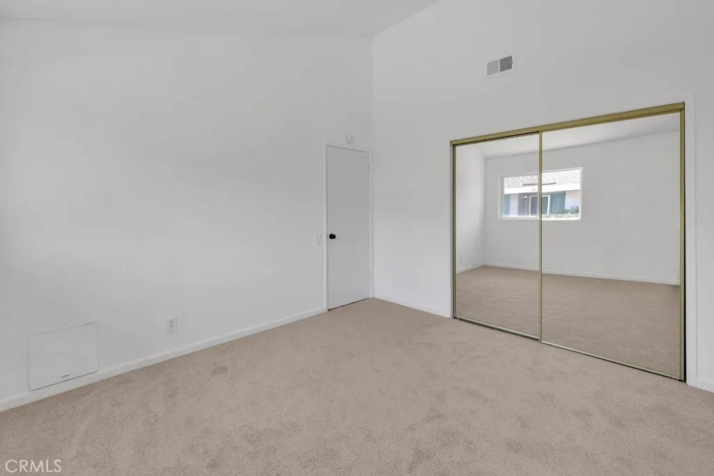 https://cdn.realtyfeed.com/cdn/127/306521543/168565e2a6c95fa9b09e313464d13a9a.webp