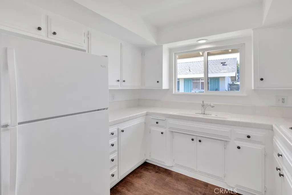 https://cdn.realtyfeed.com/cdn/127/306521543/20ead4bbec3ea31c24fcf1b30a1d481e.webp