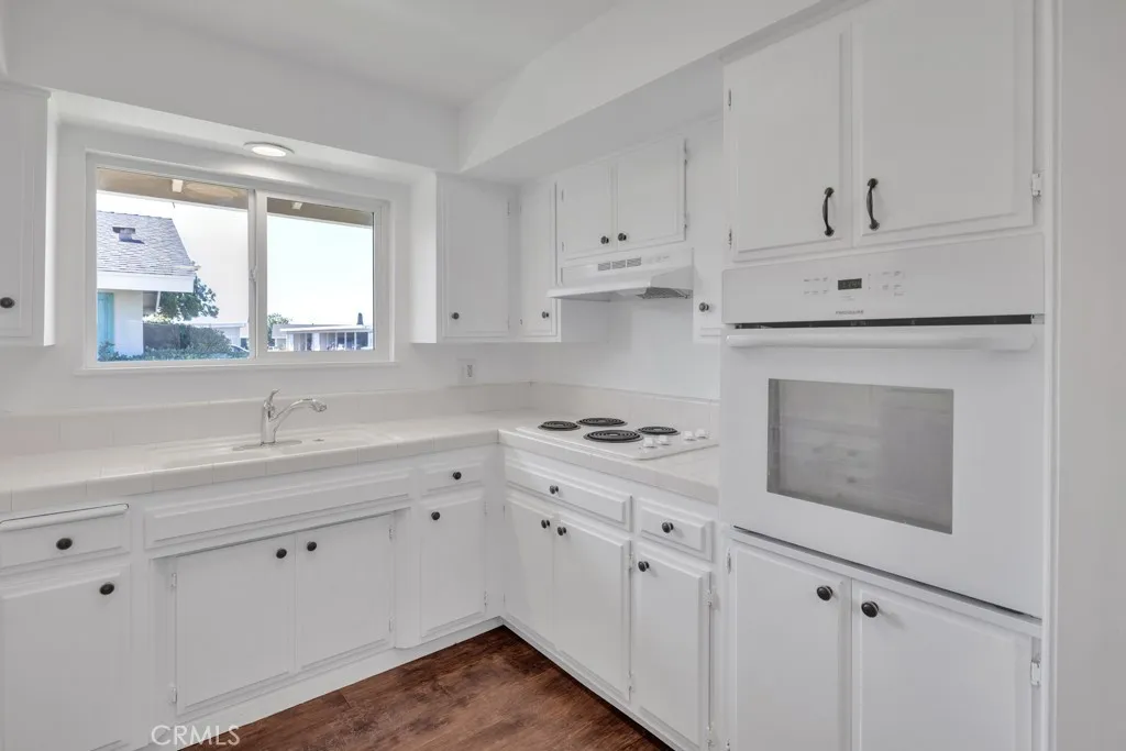 https://cdn.realtyfeed.com/cdn/127/306521543/90e0ac644051871bc7e7d81172fbfa36.webp