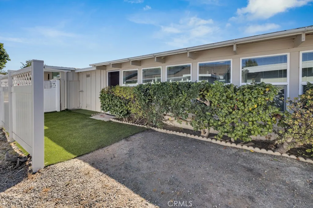 https://cdn.realtyfeed.com/cdn/127/306521543/99fdc38aa185dbb1aab065c76d72208c.webp