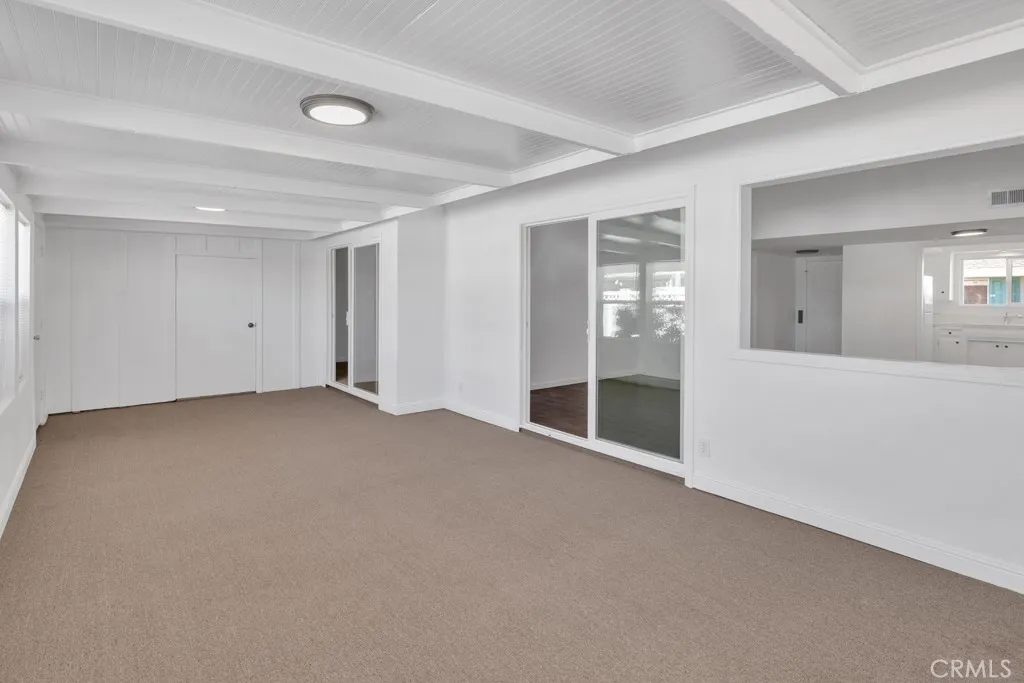 https://cdn.realtyfeed.com/cdn/127/306521543/a823a50a1d517b52e952468f6008b79b.webp