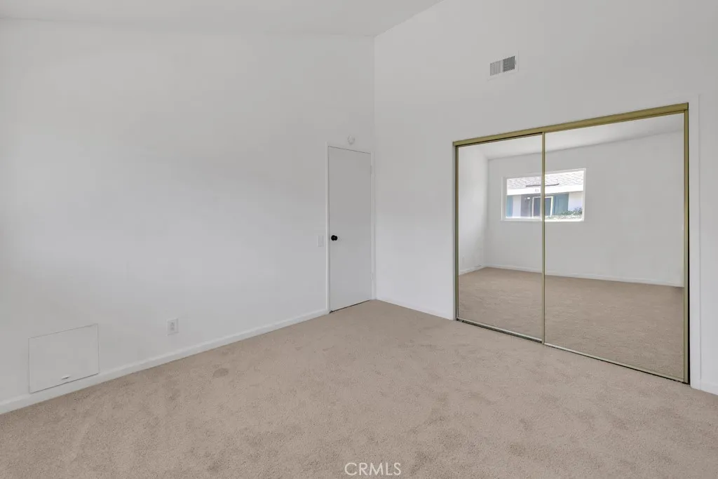 https://cdn.realtyfeed.com/cdn/127/306521543/b63ccb45fe09f54bca5c825d03b273cb.webp