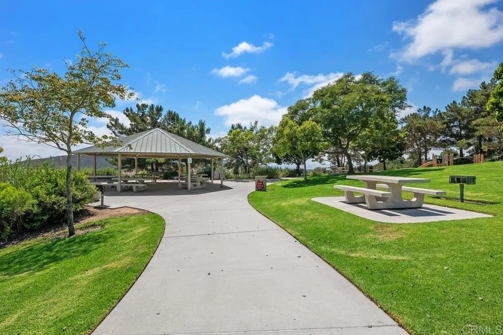 https://cdn.realtyfeed.com/cdn/127/306521549/5c0b080a46a59ced5955582eb8725e2a.webp