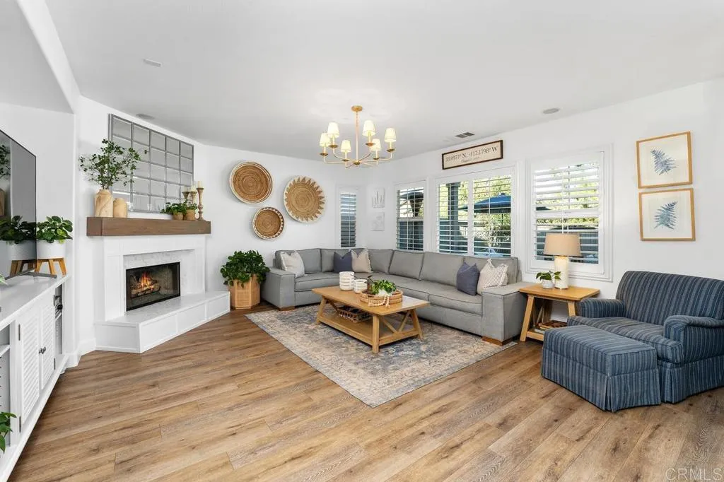 https://cdn.realtyfeed.com/cdn/127/306521549/c3165c207801b638ed8a05c7856f1be0.webp