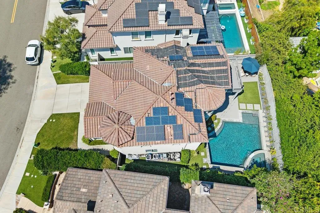 https://cdn.realtyfeed.com/cdn/127/306521549/ed873588803eb3a9f1a060655b23d0b3.webp
