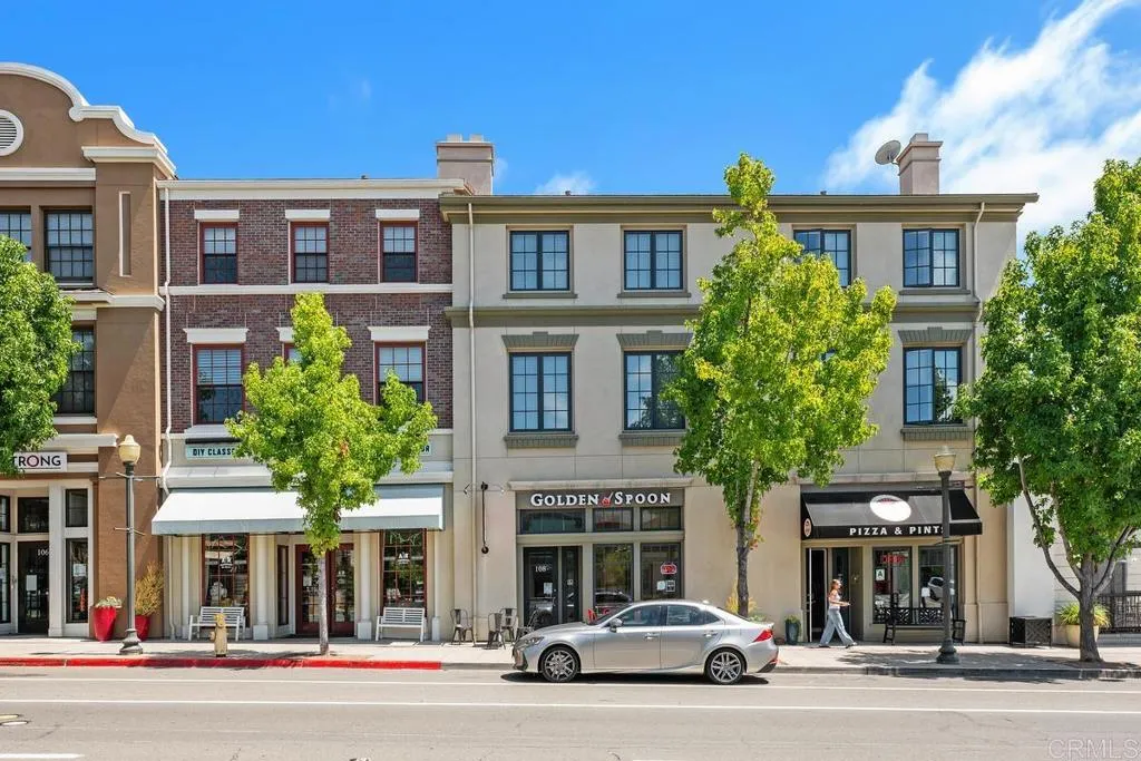 https://cdn.realtyfeed.com/cdn/127/306521549/f73d5fc9d6a117938315cf031b287367.webp