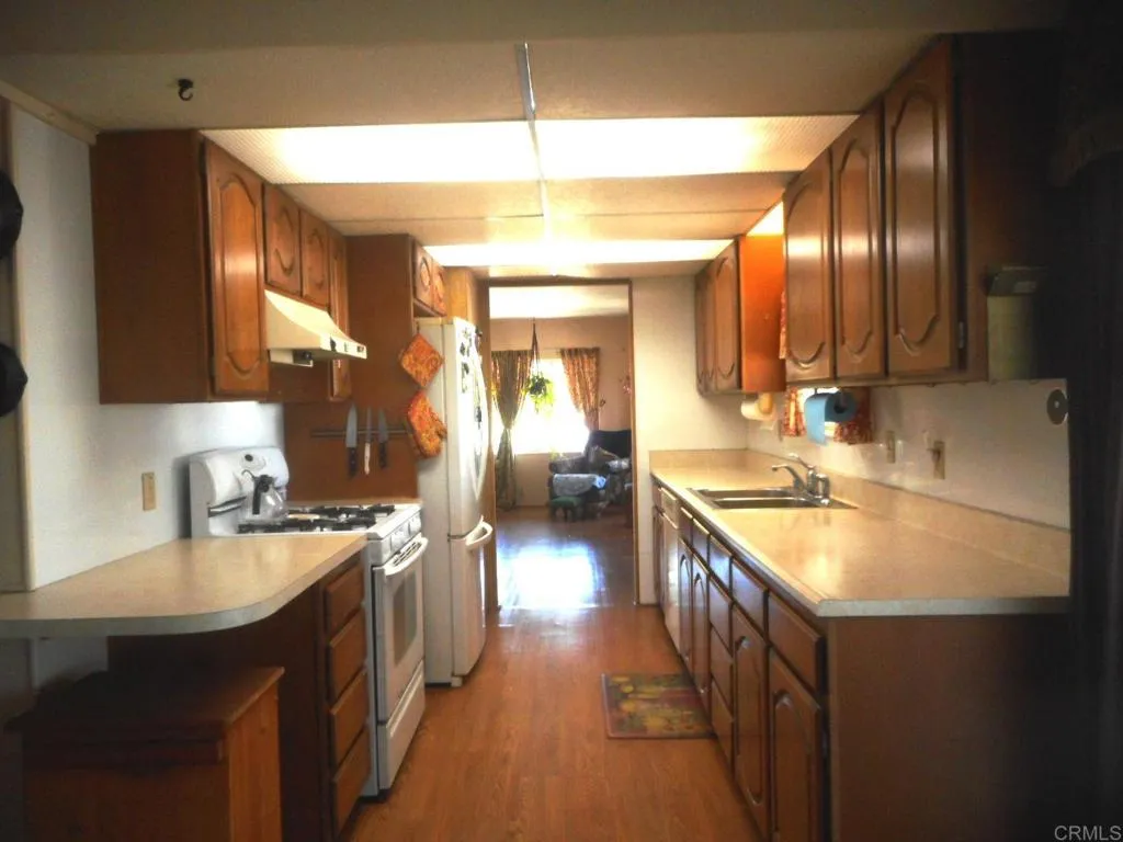 https://cdn.realtyfeed.com/cdn/127/306521587/bbd4f5340b13d8a2cf4778a91e02e648.webp
