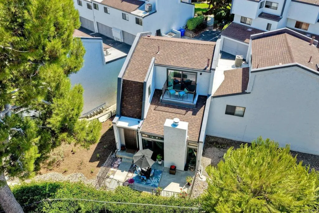 https://cdn.realtyfeed.com/cdn/127/306521594/93c0c0b1f6cb045b0c55bf5a45d7ba16.webp