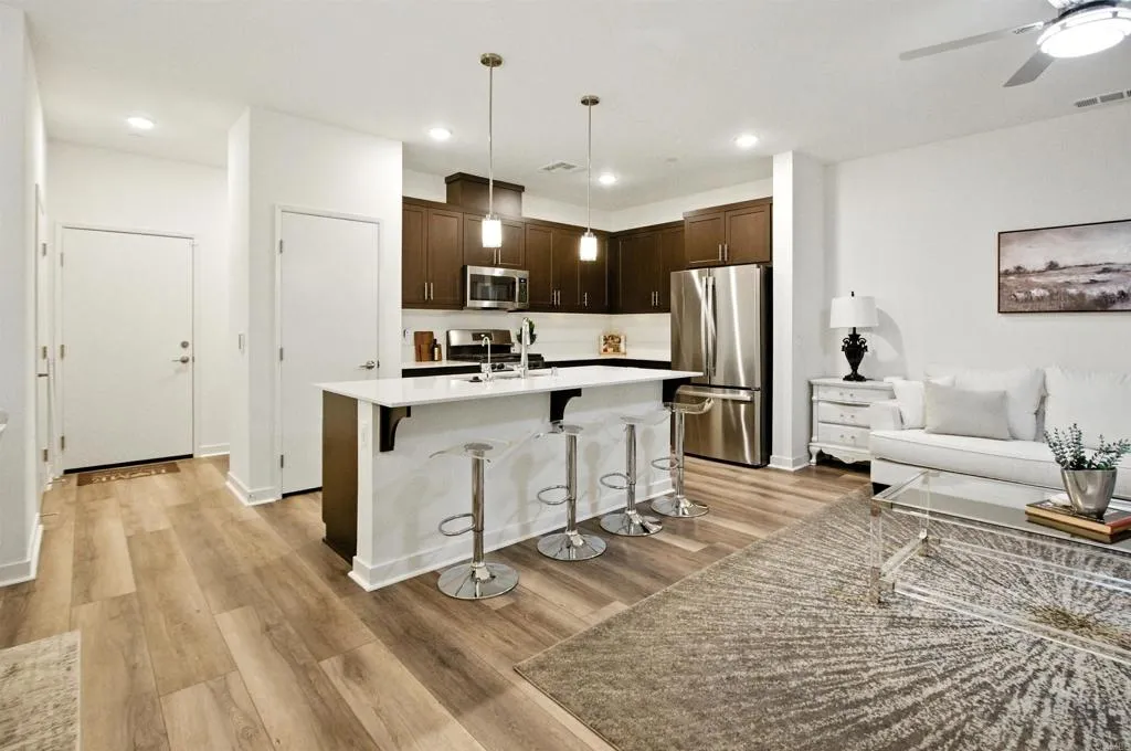 Photo #7: PTP2506302 Listing: Photo #7