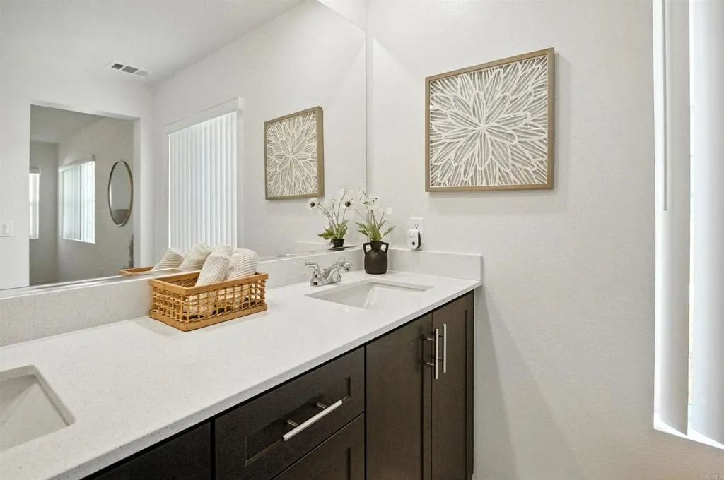 Photo #26: PTP2506302 Listing: Photo #26