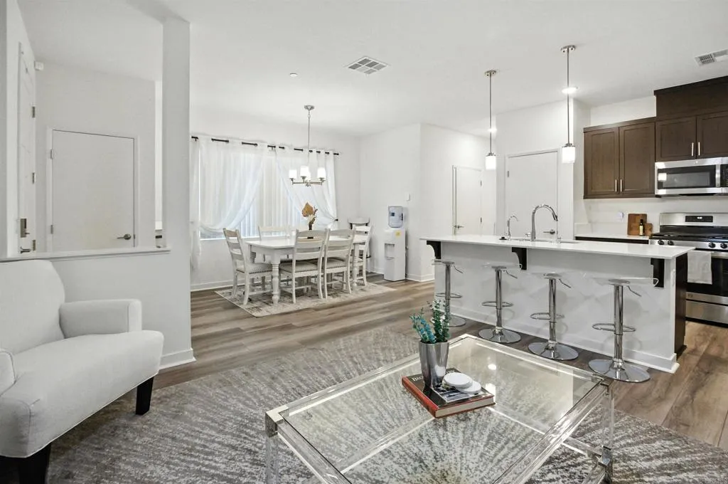 Photo #12: PTP2506302 Listing: Photo #12