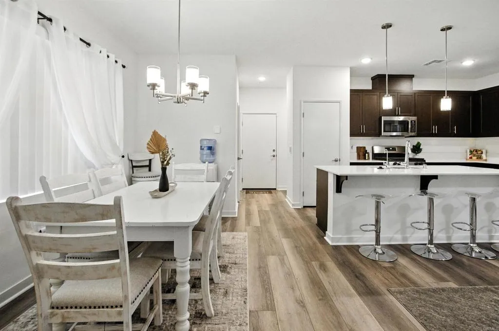 Photo #9: PTP2506302 Listing: Photo #9