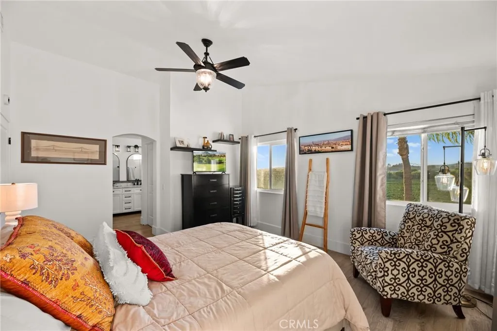 https://cdn.realtyfeed.com/cdn/127/306521627/5fd76631ac29ada7fd1d58df25ff03be.webp