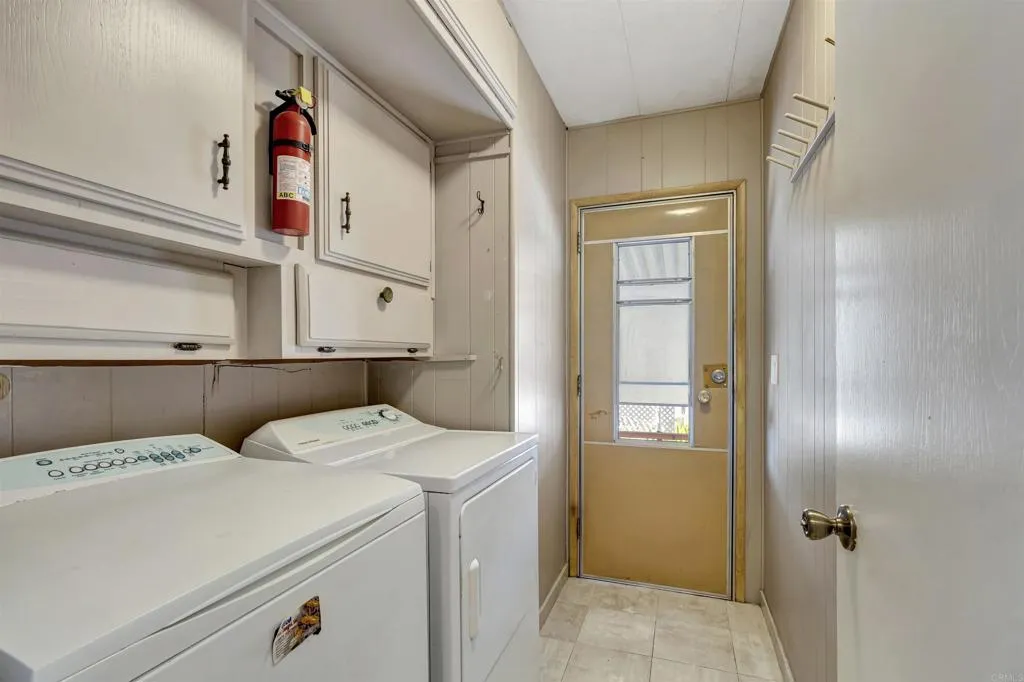 https://cdn.realtyfeed.com/cdn/127/306521631/69c593c9ccd41136a88060f31e36dbf8.webp