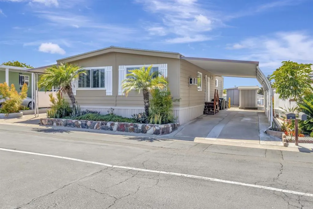 https://cdn.realtyfeed.com/cdn/127/306521631/fbe35a43c7389b23e66e58aa6da83eaf.webp