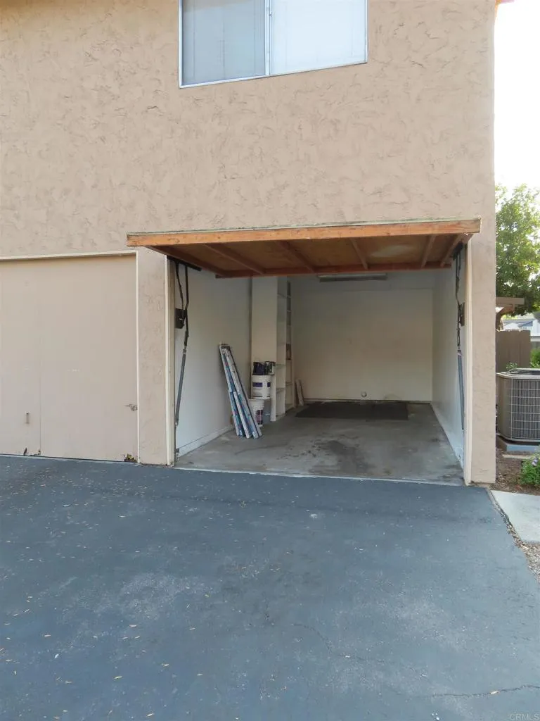 Photo #8: PTP2506304 Listing: Photo #8