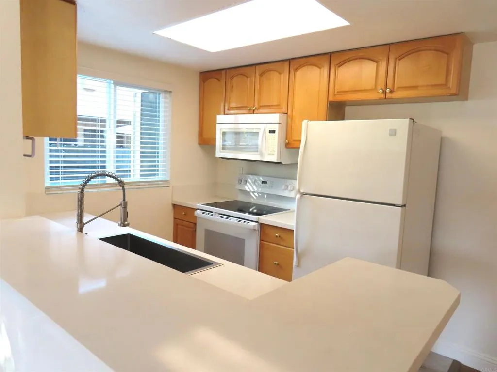 Photo #13: PTP2506304 Listing: Photo #13
