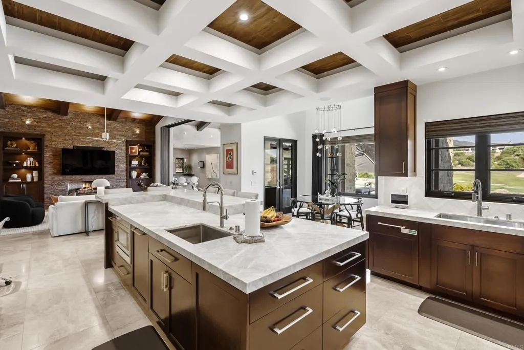 https://cdn.realtyfeed.com/cdn/127/306521647/3d0865835a8126422f31343d3795d1e2.webp